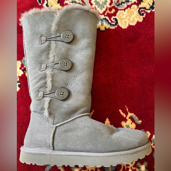 UGG Shoes - UGG Boots, Gray, Size 9